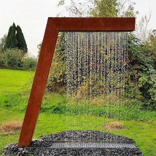UNIQUE RUSTIC CORTEN STEEL GARDEN WATER FEATURE WITH LED LIGHTS